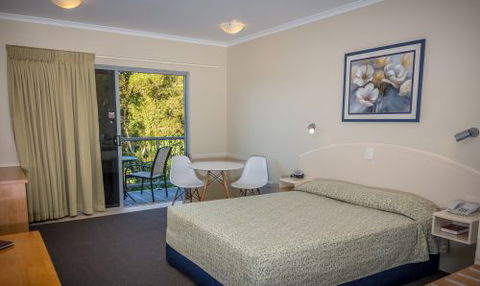 Nambour Heights Motel - Victoria Tourism 9