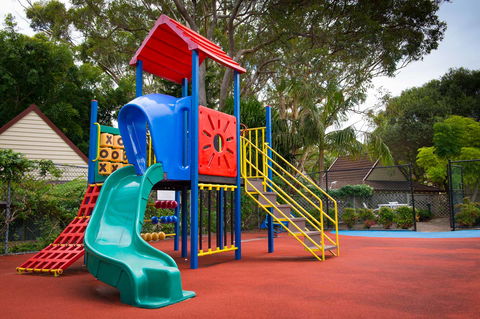 Pacific Palms Resort - Car Rental 7