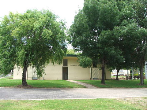 Poplar Caravan Park - Tourism Listing 2