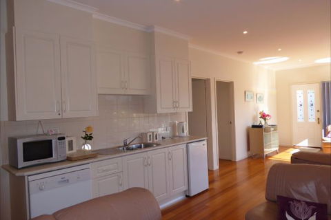 Apollo Bay Bed And Breakfast - Tourism Listing 13
