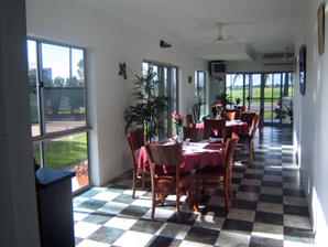 Whitsunday Palms - Victoria Tourism 2