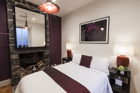 Williamstown Cottages & Apartments - Caravan Park Accommodation 0