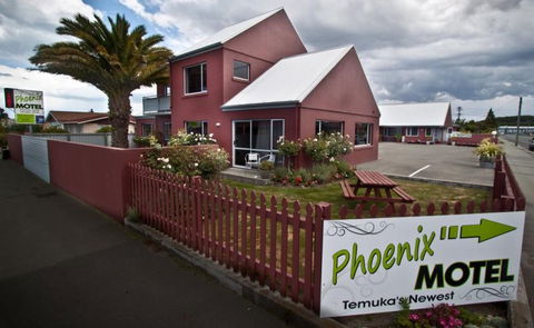 Phoenix Motels - Accommodation New Zealand 0