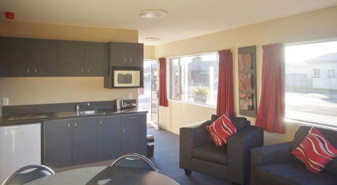Phoenix Motels - Accommodation New Zealand 10