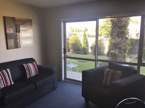 Phoenix Motels - Accommodation New Zealand 3