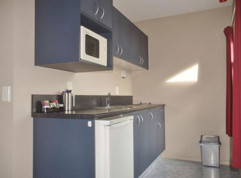 Phoenix Motels - Accommodation New Zealand 5