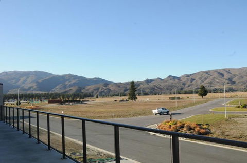 BKNZNZ22 - Tourism Bookings NZ 8