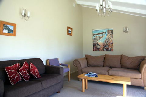 The Villa At Edgewater Motel - Accommodation New Zealand 3
