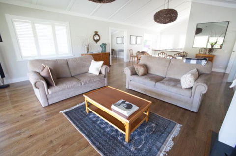 Waimarama Luxury House - Accommodation New Zealand 2