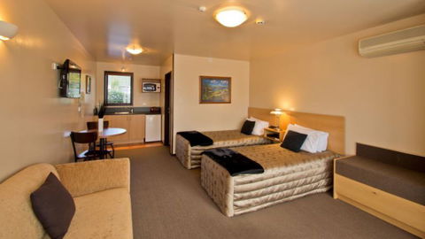 Broadway Motel - Accommodation New Zealand 3