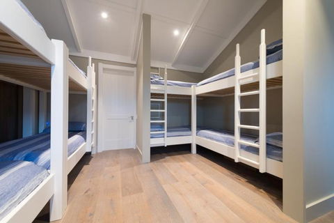The Beach House At Te Ngaere Bay - Accommodation New Zealand 10