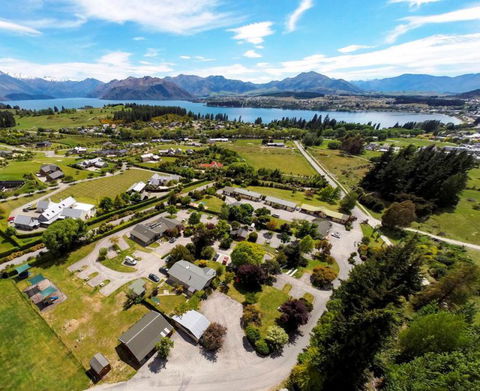 Wanaka Kiwi Holiday Park & Motels - Accommodation New Zealand 10