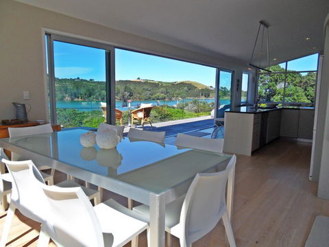 Waiheke Escapes - Accommodation New Zealand 1