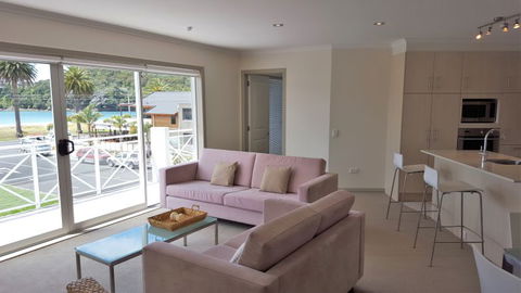 Crow's Nest Apartments - Accommodation New Zealand 3