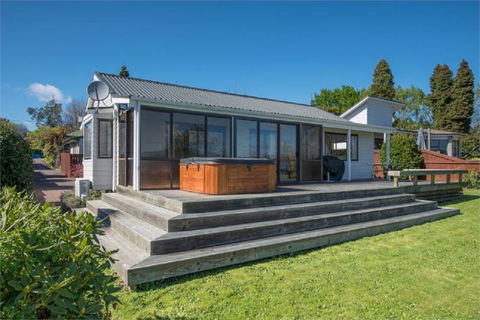 Park View Retreat - Accommodation New Zealand 1