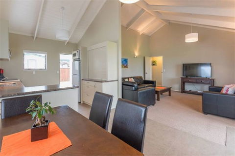 Park View Retreat - Accommodation New Zealand 3