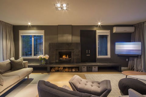 Central Queenstown Views - Accommodation New Zealand 15