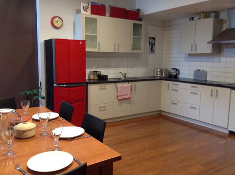 Wellington City Townhouse - Accommodation New Zealand 1