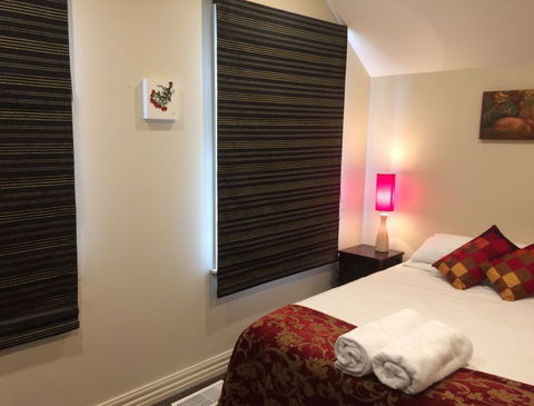 Wellington City Townhouse - Accommodation New Zealand 2