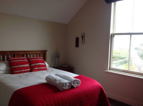 Wellington City Townhouse - Accommodation New Zealand 14