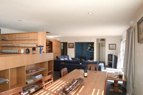 Waitoa Holiday House - Accommodation New Zealand 1
