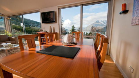 GUM LANE - Accommodation New Zealand 9