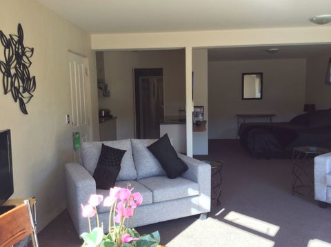 Anchor House - Accommodation New Zealand 3