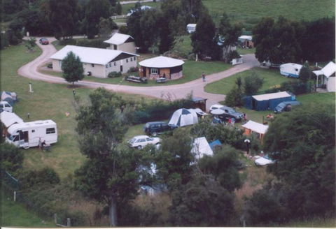 Kelceys Bush Farmyard Holiday Park - Accommodation New Zealand 0