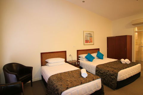 Fitzherbert Regency Motor Lodge - Accommodation New Zealand 4
