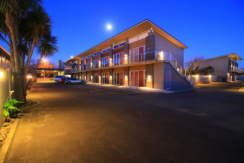 Fitzherbert Regency Motor Lodge - Accommodation New Zealand 8