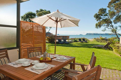 Beachfront Resort - Accommodation New Zealand 4