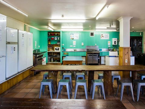 Pacific Coast Lodge And Backpackers - Accommodation New Zealand 13