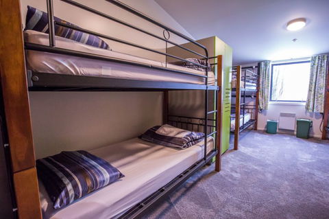 YHA Queenstown Lakefront - Accommodation New Zealand 10
