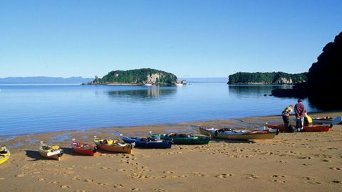 YHA Golden Bay - Accommodation New Zealand 3