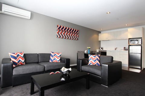 Waldorf Stadium Apartment Hotel - Accommodation New Zealand 3