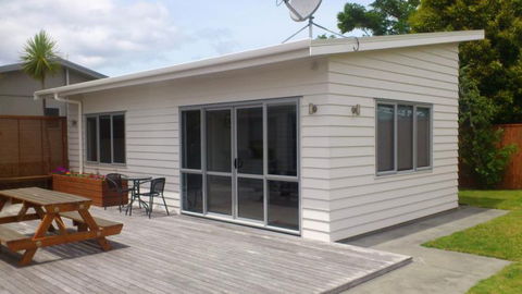 Shore Line B&B - Accommodation New Zealand 0