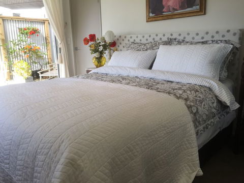 Apple BnB - Accommodation New Zealand 0