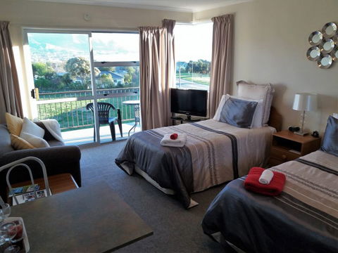 Churchill Park Lodge - Accommodation New Zealand 2
