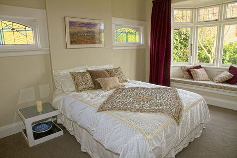 Magnolia Cottage Sanctuary - Accommodation New Zealand 2