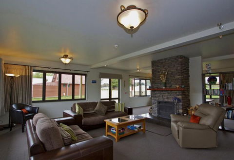 Manuka Lodge - Accommodation New Zealand 12