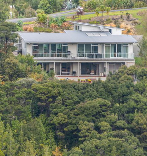Decks Of Paihia - Accommodation New Zealand 21