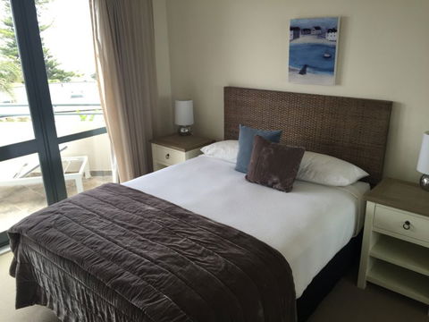 Beachpoint Apartments - Accommodation New Zealand 9