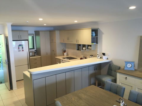 Beachpoint Apartments - Accommodation New Zealand 11