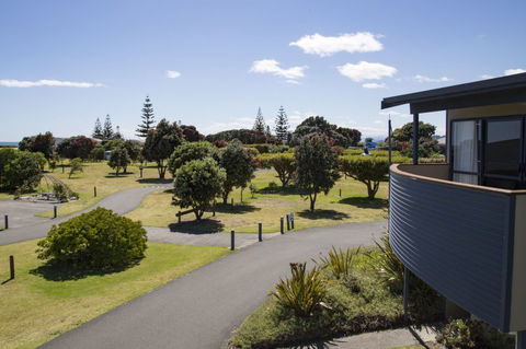 Surf And Sand Ohope's Beachfront Accommodation - Accommodation New Zealand 2