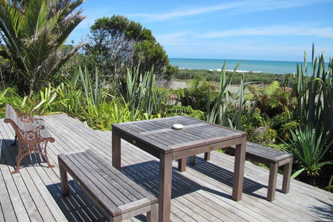 Hydrangea Cottages Punakaiki - Accommodation New Zealand 16