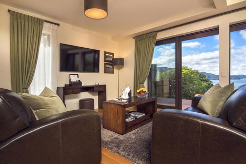 The Sounds Retreat - Accommodation New Zealand 3