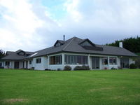 Waiwurrie Coastal Farm Lodge