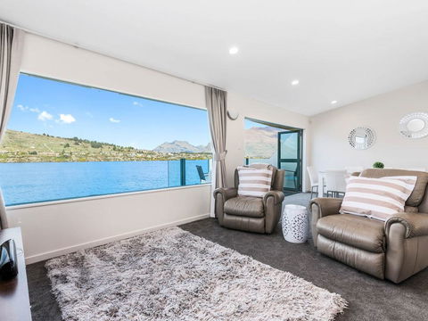 Wondrous On Wakatipu - Queenstown Holiday Apartment - Accommodation New Zealand 3