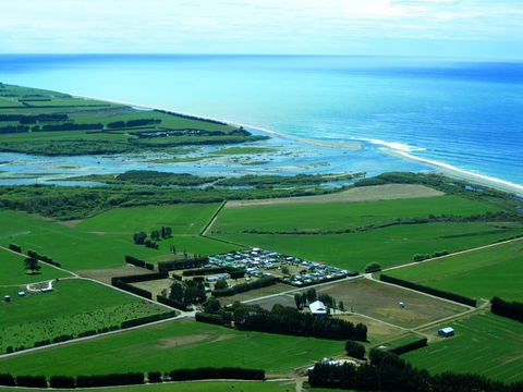 Waitaki Waters Holiday Park - Accommodation New Zealand 1