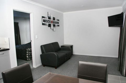 Eastland Pacific Motor Lodge - Accommodation New Zealand 1
